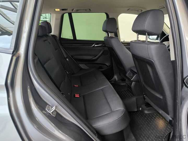Фото BMW X3 №12