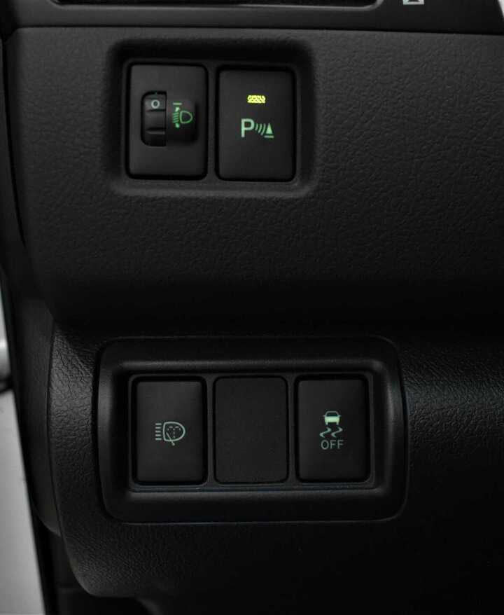 Фото TOYOTA Camry №7