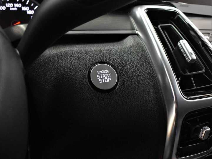 Фото Kia Sorento №8